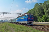 Електровоз ЧС4-154 з потягом №15 